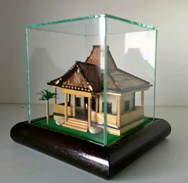 Detail Miniatur Rumah Adat Di Indonesia Nomer 18