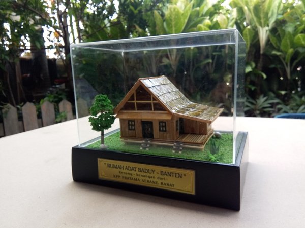 Detail Miniatur Rumah Adat Di Indonesia Nomer 26