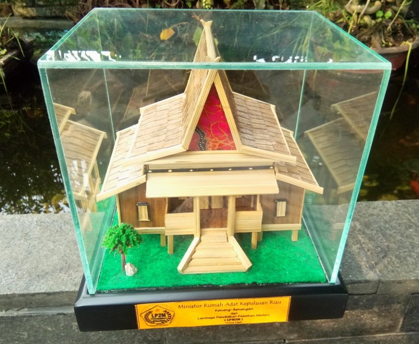 Detail Miniatur Rumah Adat Di Indonesia Nomer 37