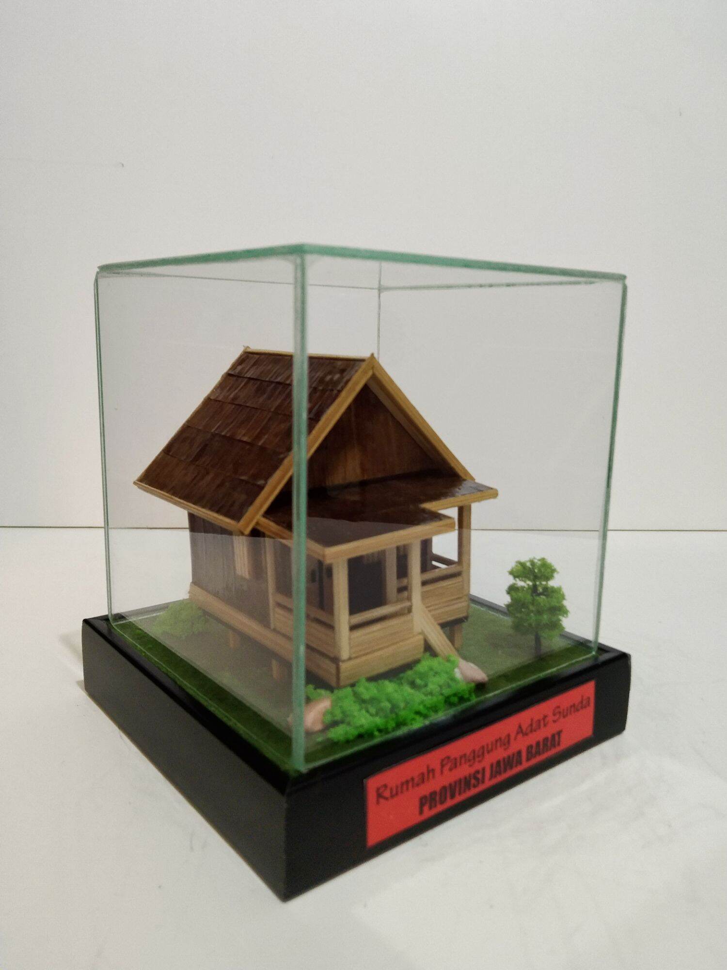 Detail Miniatur Rumah Panggung Nomer 35