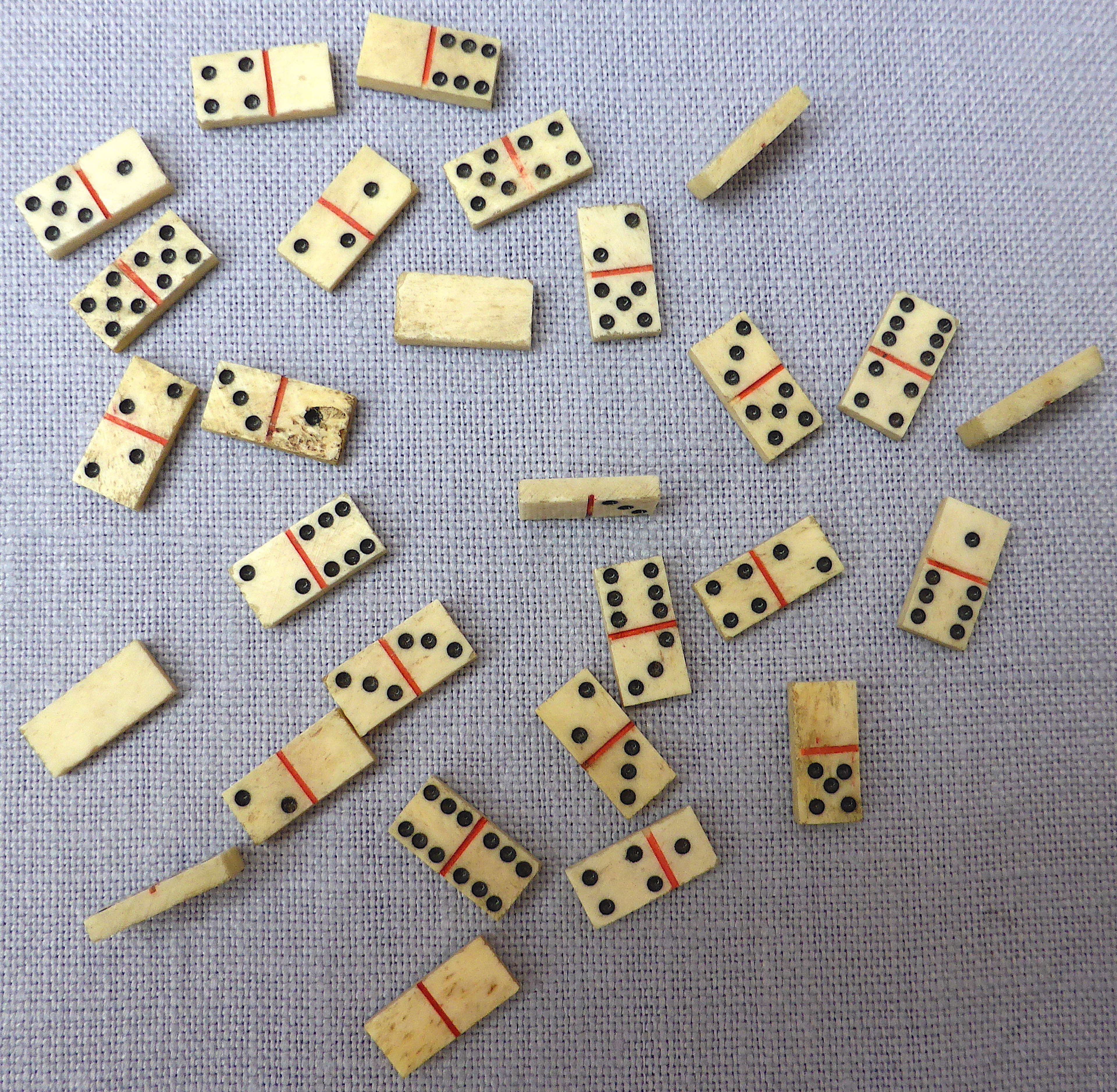 Detail Miniature Dominoes Nomer 31