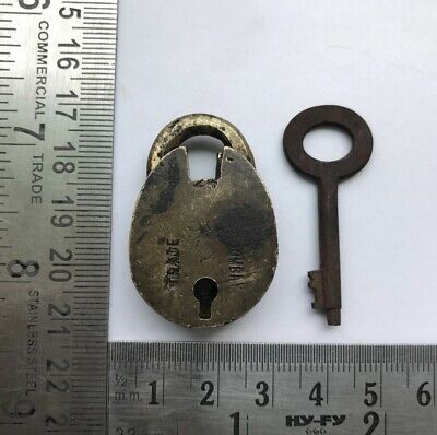 Detail Miniature Padlock And Key Nomer 18