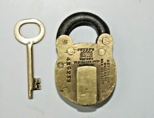 Detail Miniature Padlock And Key Nomer 41