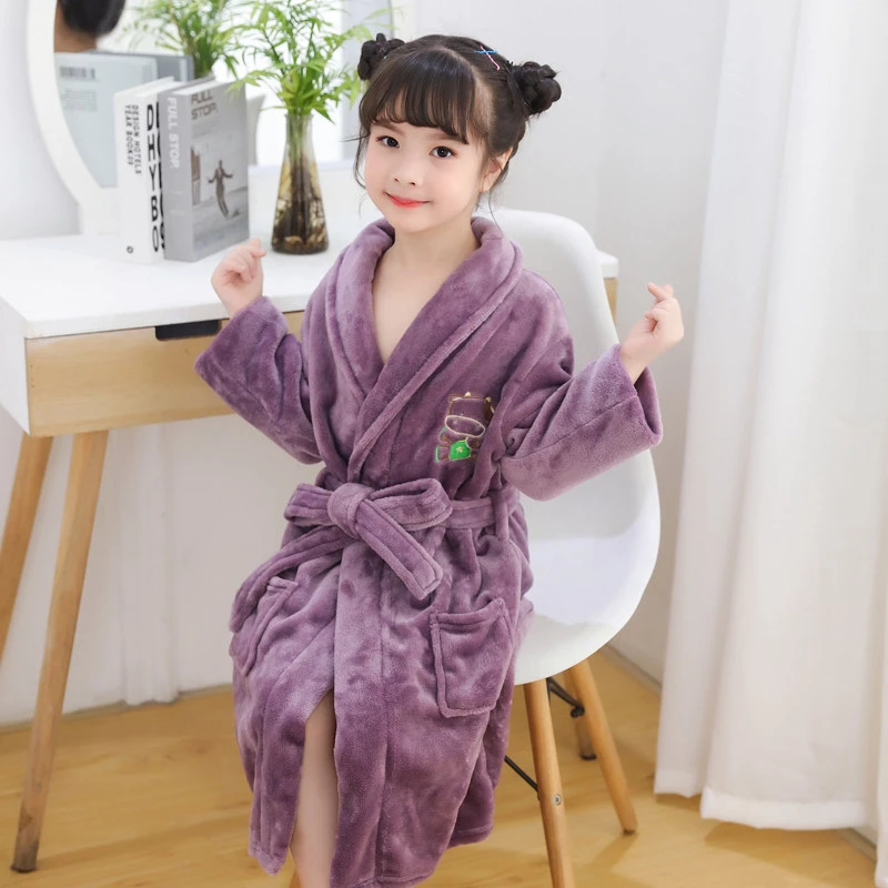Detail Minion Bathrobes Nomer 57