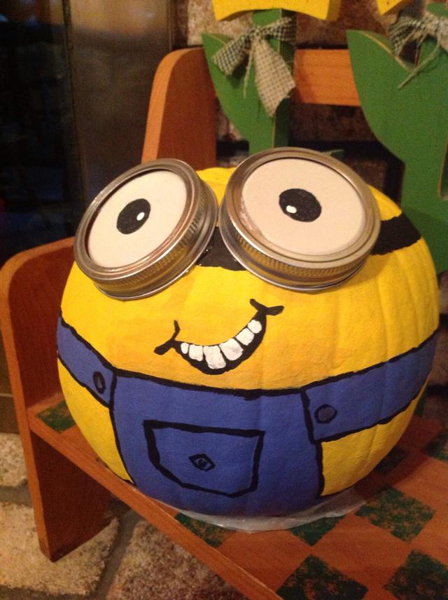 Detail Minion Pumpkin Painting Template Nomer 41