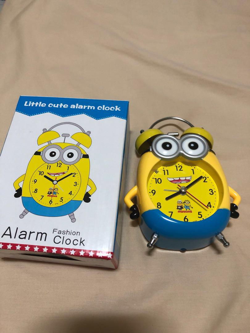 Detail Minions Alarm Clock Nomer 25