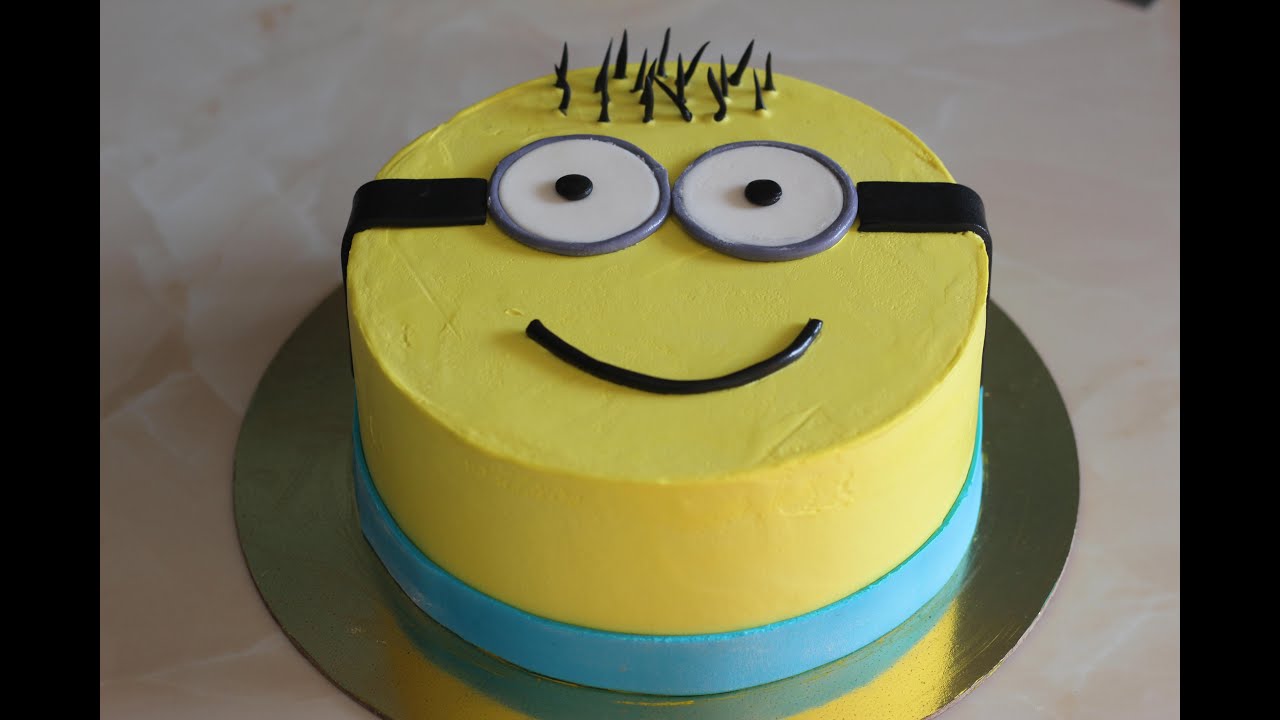 Detail Minions Cake Pictures Nomer 3