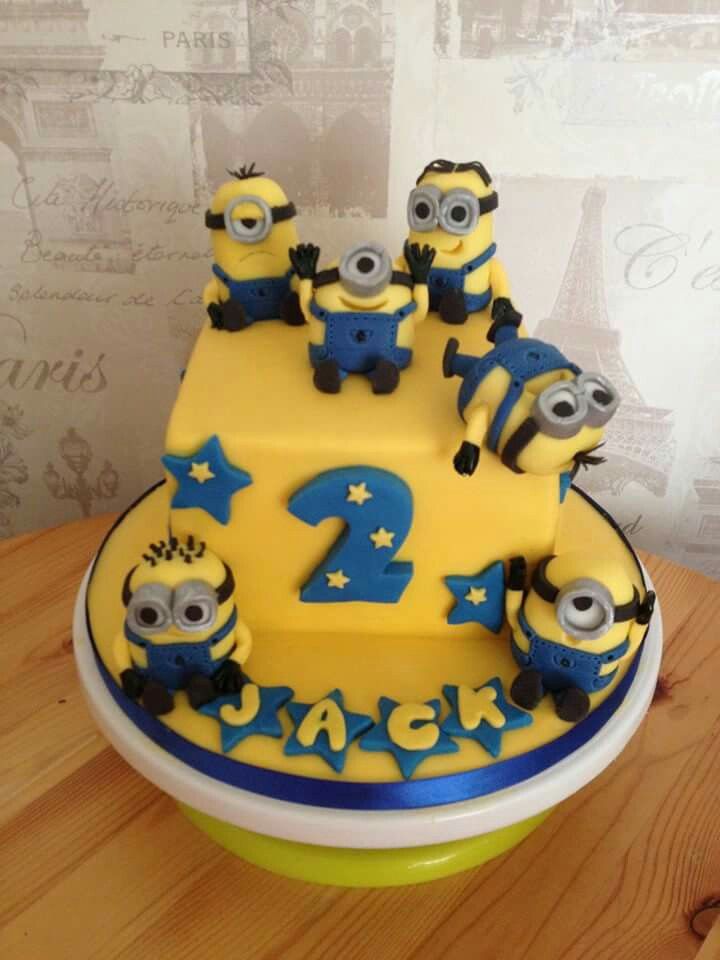 Detail Minions Cake Pictures Nomer 33