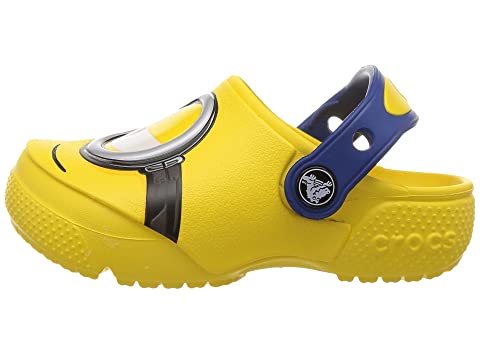 Detail Minions Crocs Nomer 30