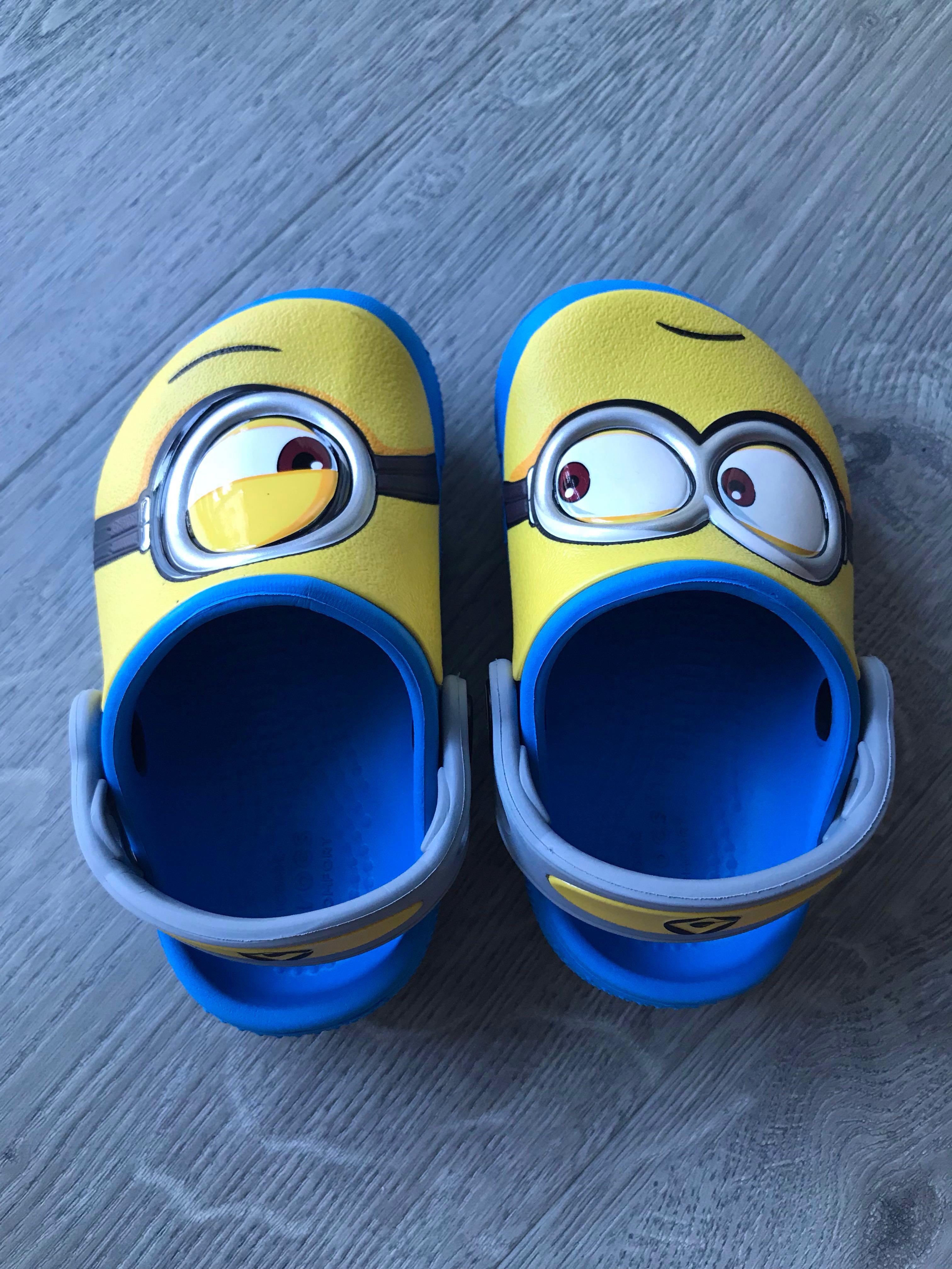 Detail Minions Crocs Nomer 59