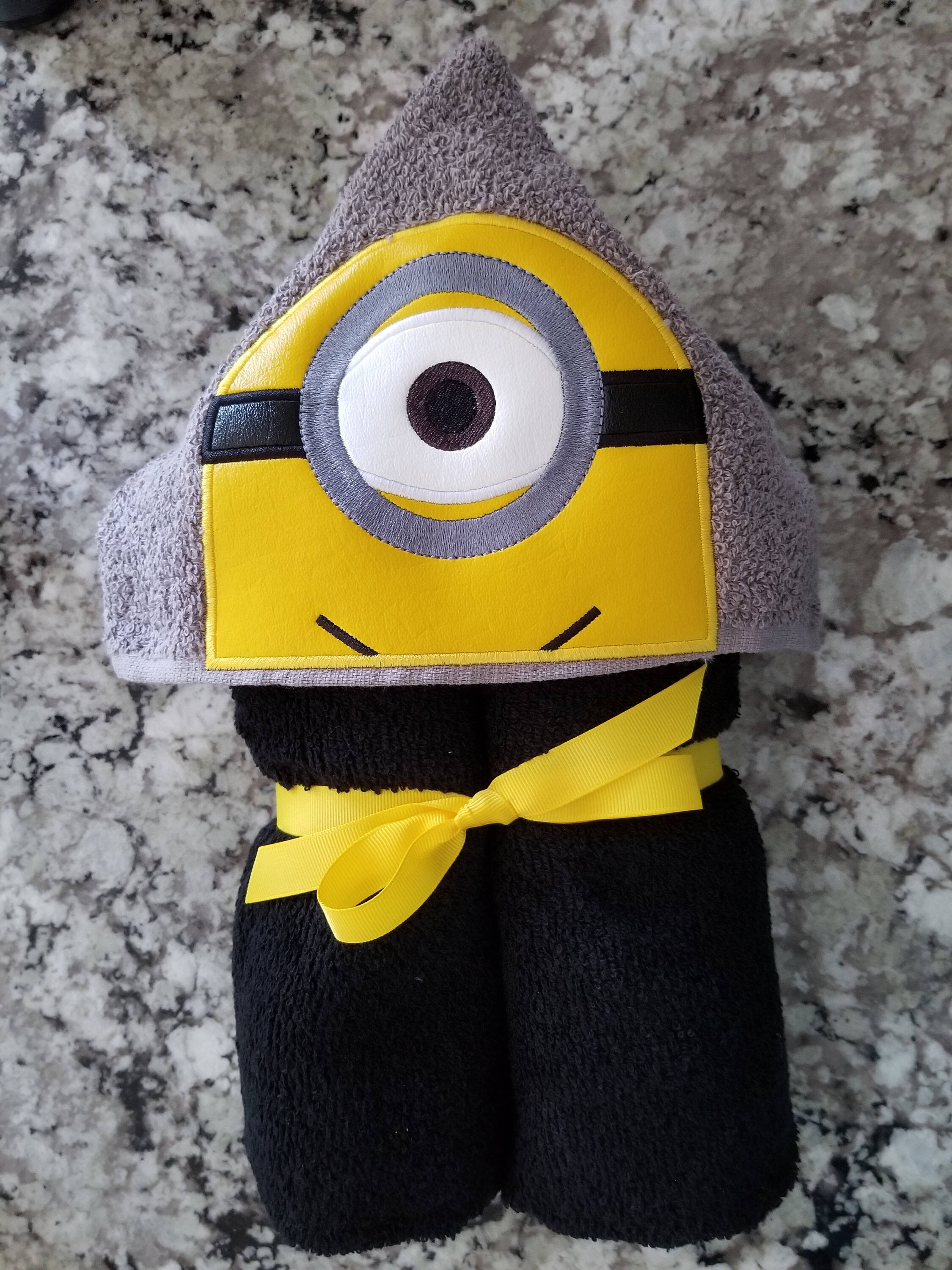 Detail Minions Hand Towel Nomer 15