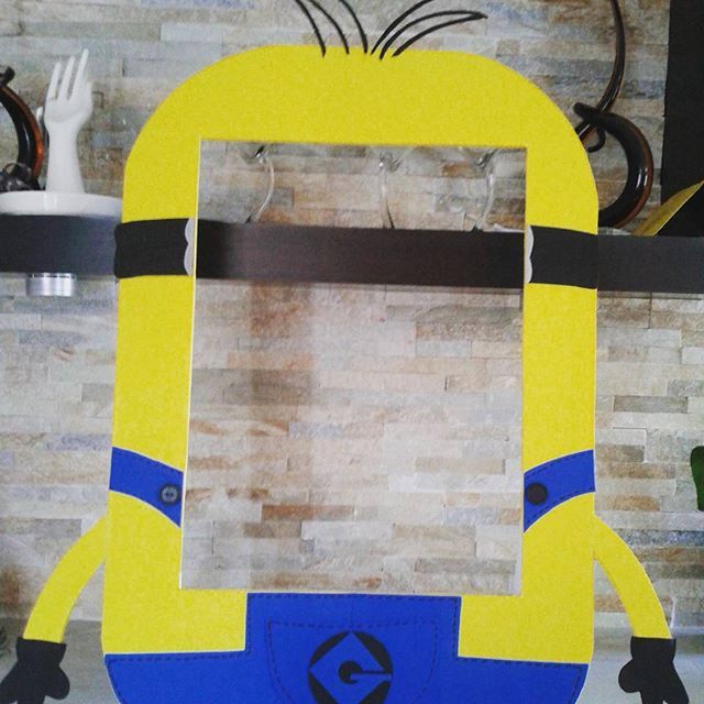 Detail Minions Photo Booth Frame Nomer 11