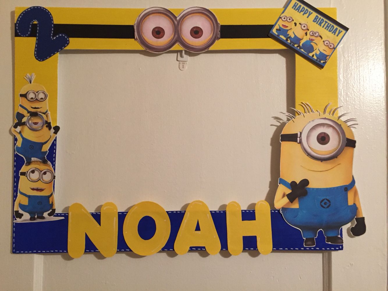 Detail Minions Photo Booth Frame Nomer 18