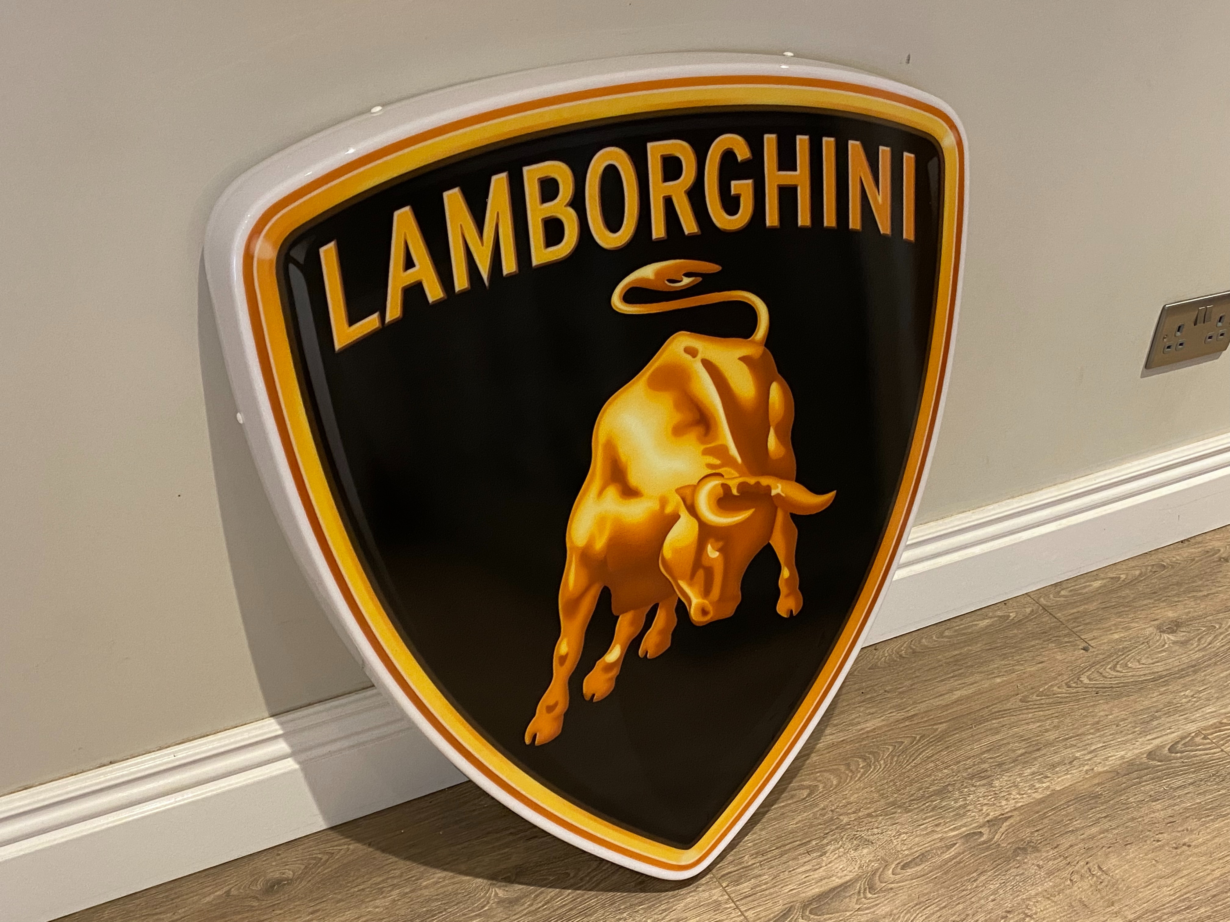 Detail Lamborghini Emblem Images Nomer 48