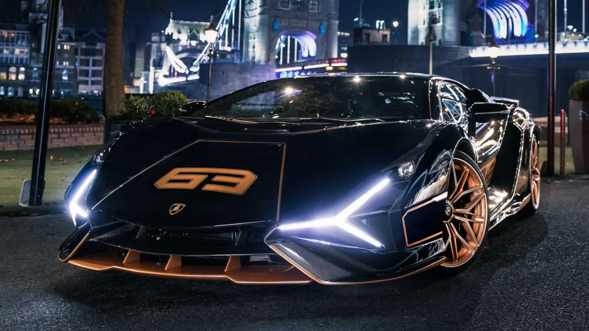 Detail Lamborghini Rainbow Chrome Nomer 27