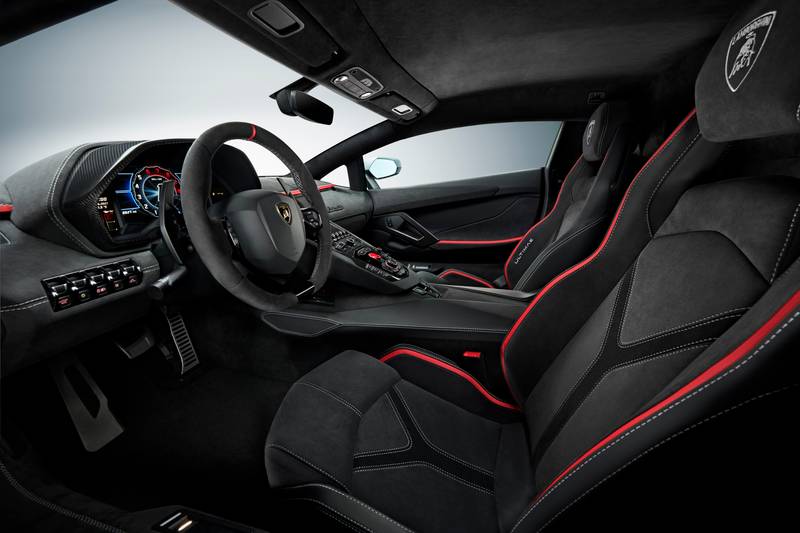 Detail Lamborghini Veneno Interior Nomer 31