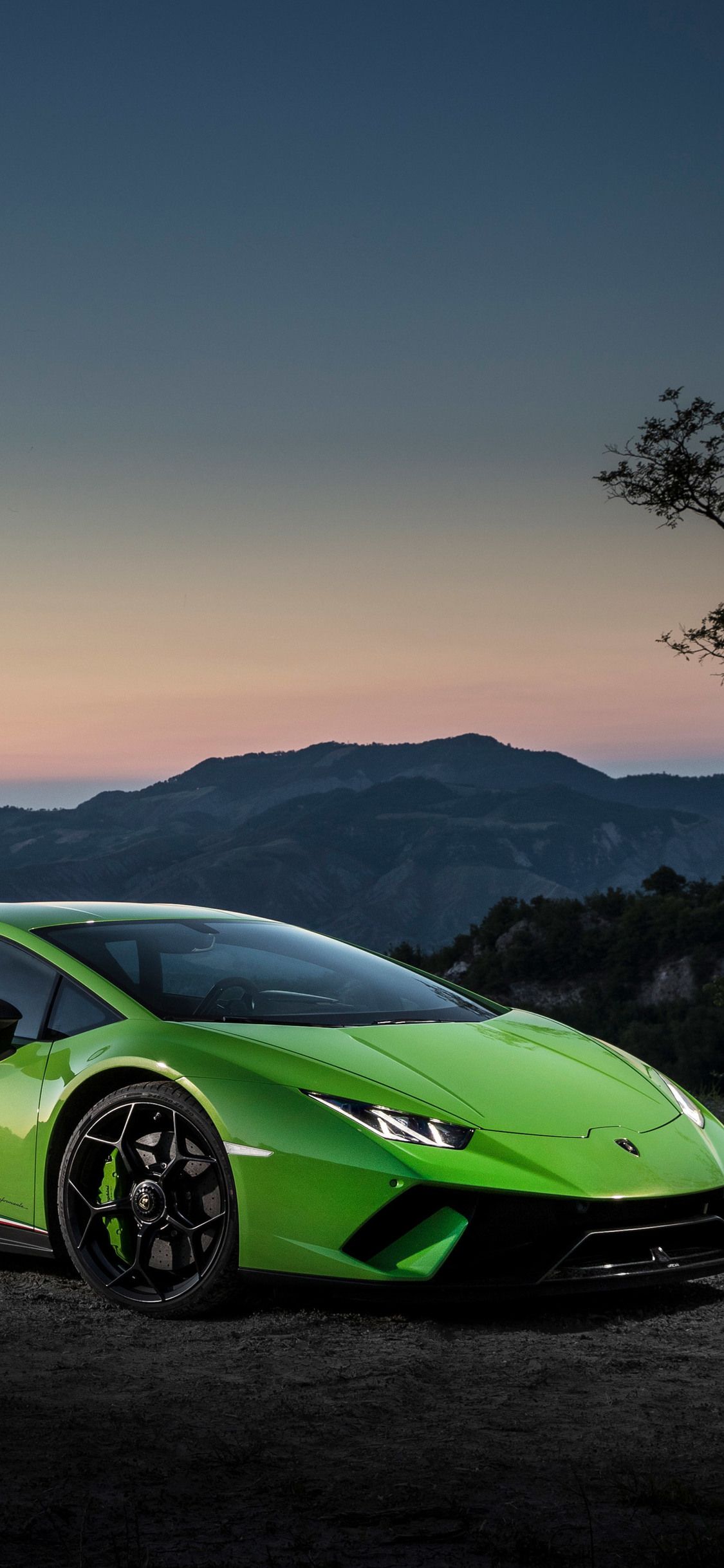 Detail Lamborghini Wallpaper Iphone Nomer 4