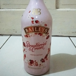 Detail Minuman Alkohol Rasa Strawberry Nomer 11