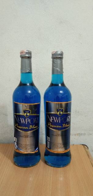 Detail Minuman Keras Warna Biru Nomer 3