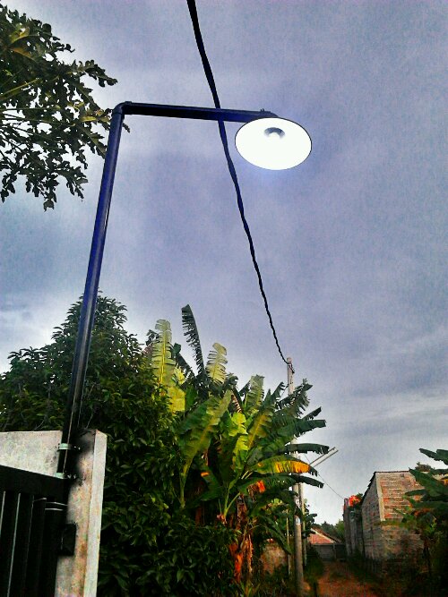 Detail Lampu Depan Rumah Nomer 37