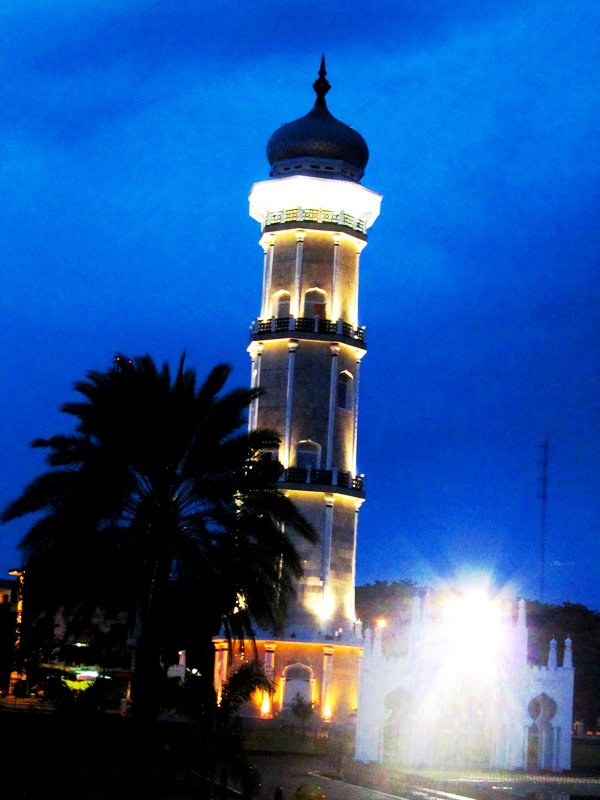 Detail Lampu Menara Masjid Nomer 14