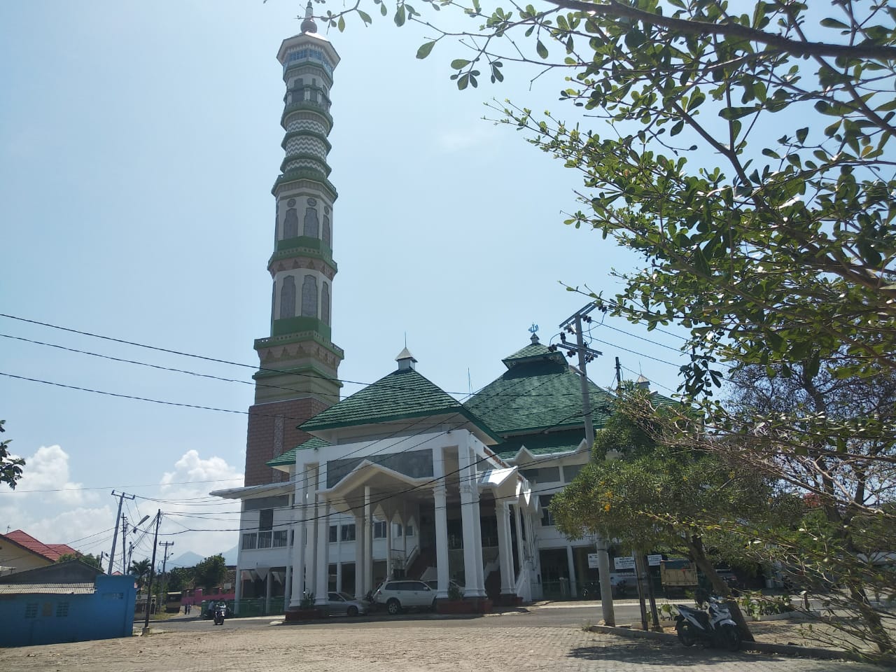 Detail Lampu Menara Masjid Nomer 23