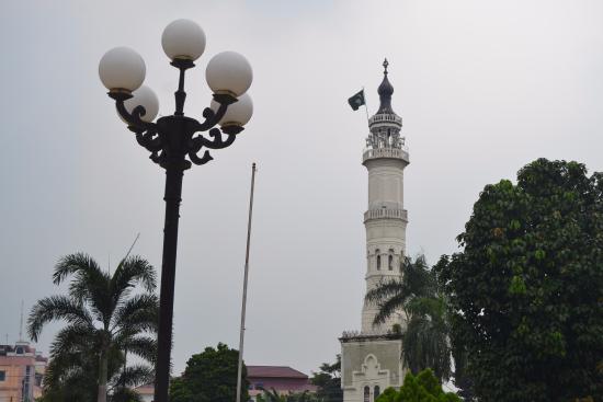 Detail Lampu Menara Masjid Nomer 44