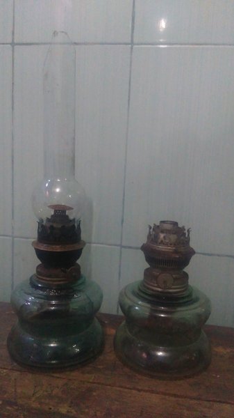 Detail Lampu Minyak Kuno Nomer 48