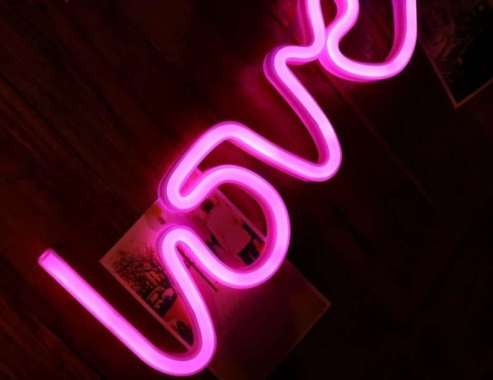 Detail Lampu Neon Hiasan Kamar Nomer 26