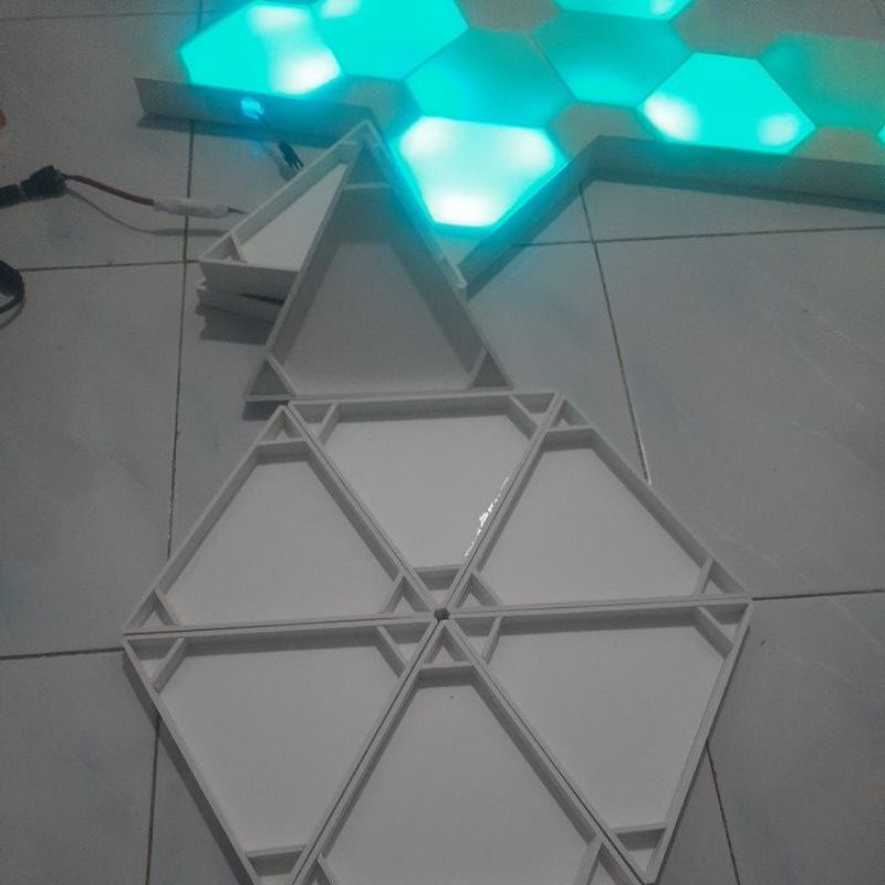 Detail Lampu Segitiga Gaming Nomer 29