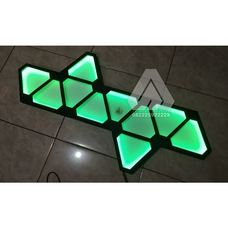 Detail Lampu Segitiga Gaming Nomer 42