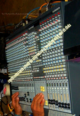 Detail Mixer Audio Terbesar Di Dunia Nomer 33