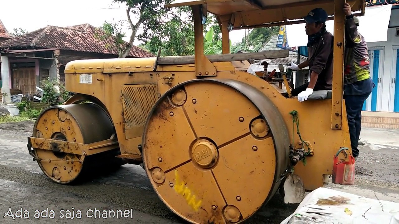 Detail Mobil Aspal Jalan Raya Nomer 14
