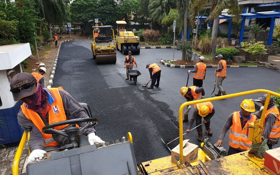 Detail Mobil Aspal Jalan Raya Nomer 33