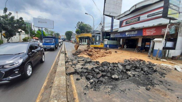 Detail Mobil Aspal Jalan Raya Nomer 44