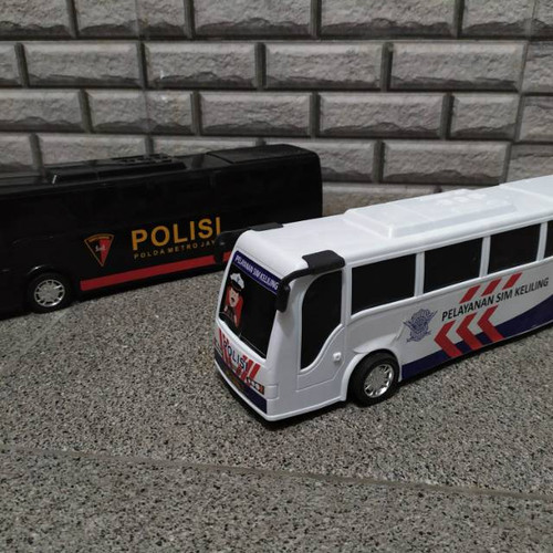 Detail Mobil Bus Mainan Nomer 35