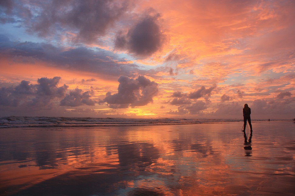 Detail Langit Senja Di Pantai Nomer 5