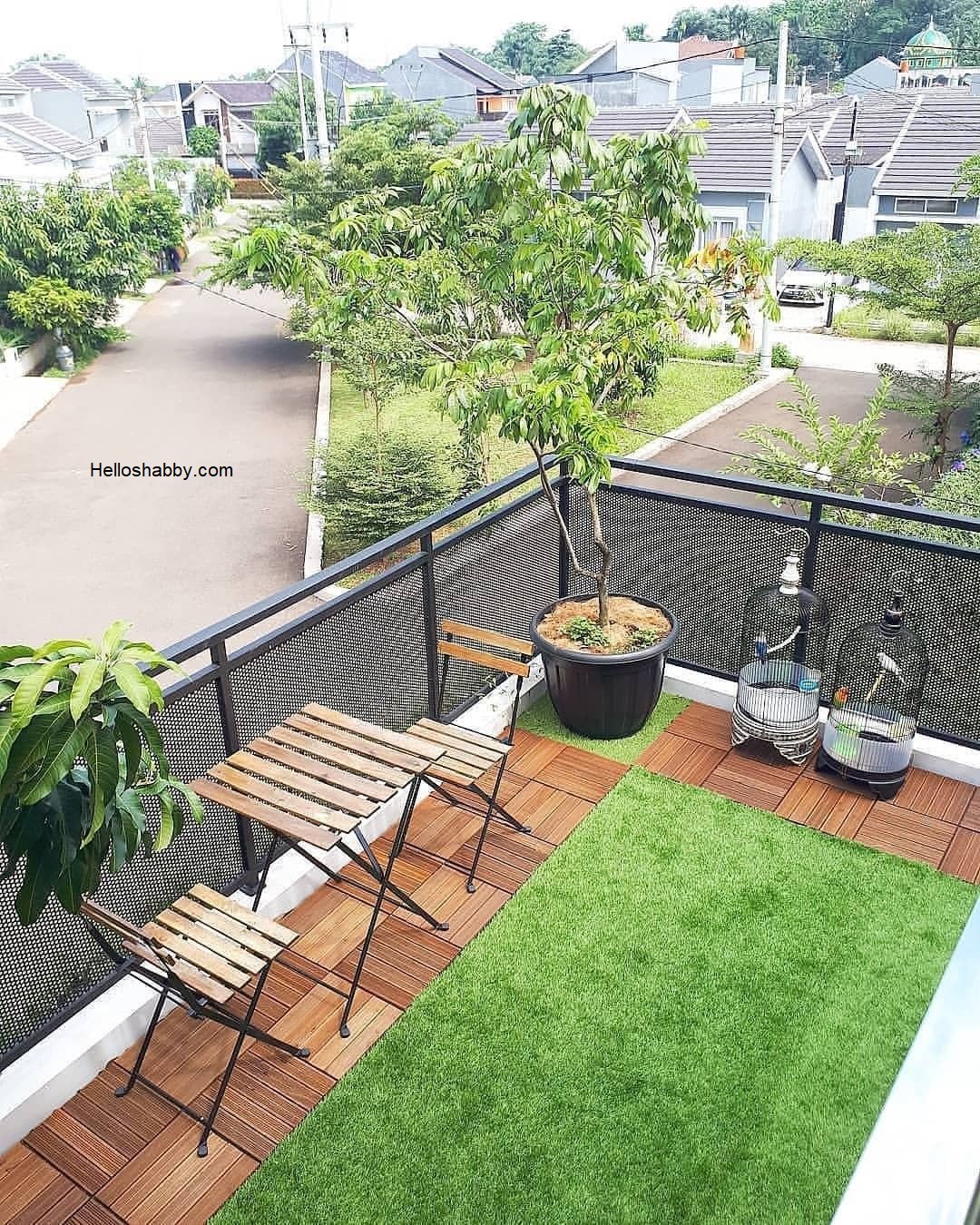 Detail Lantai Teras Rumah Unik Nomer 44