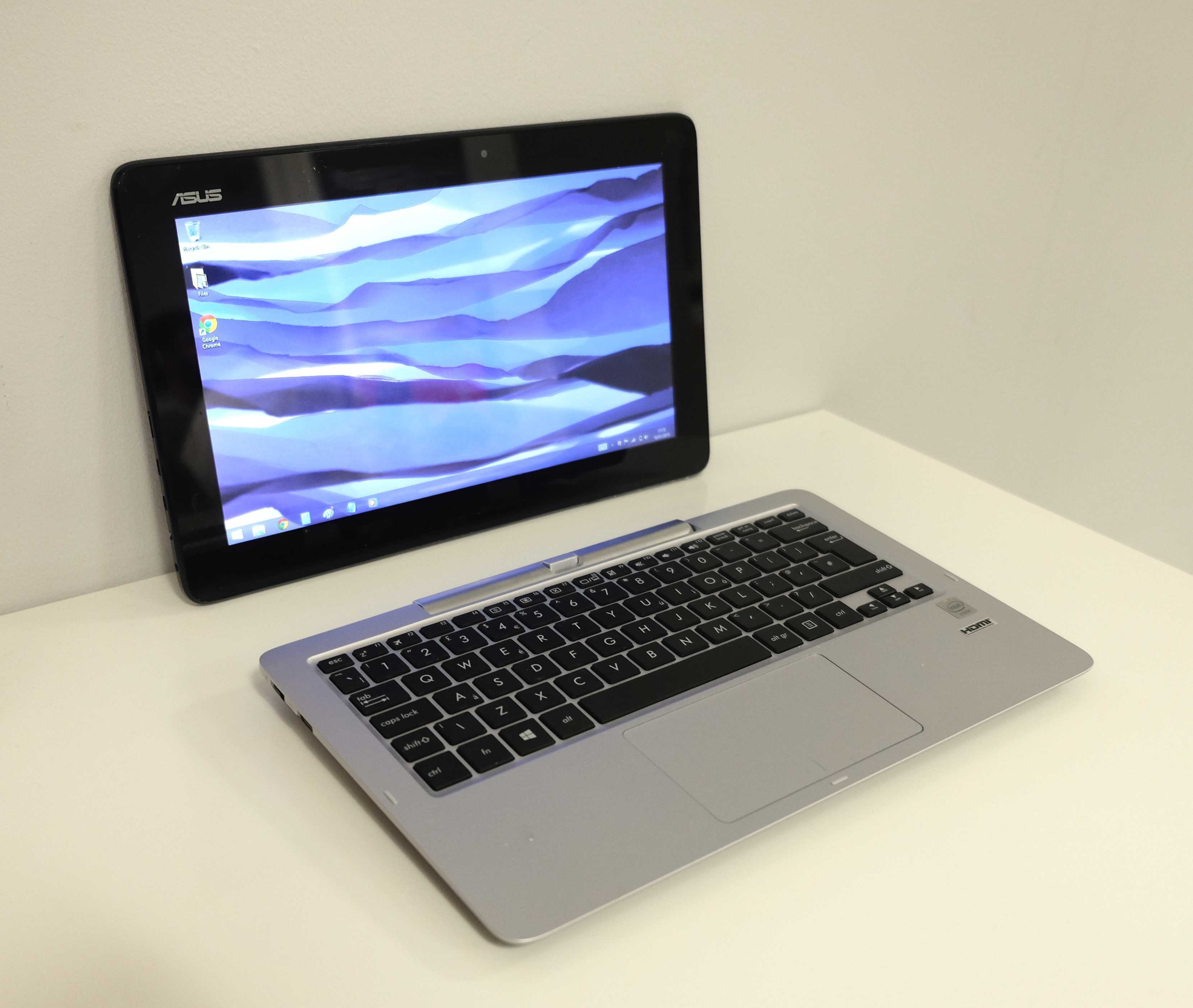 Detail Laptop Asus T200 Nomer 18