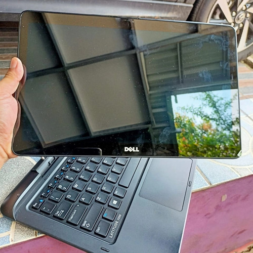 Detail Laptop Dell Layar Sentuh Nomer 51