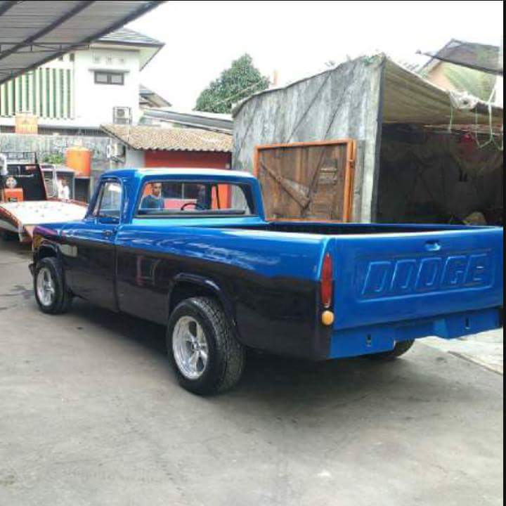 Detail Mobil Dodge Pick Up Nomer 54