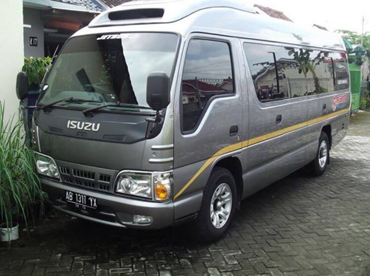 Detail Mobil Elf Travel Nomer 23