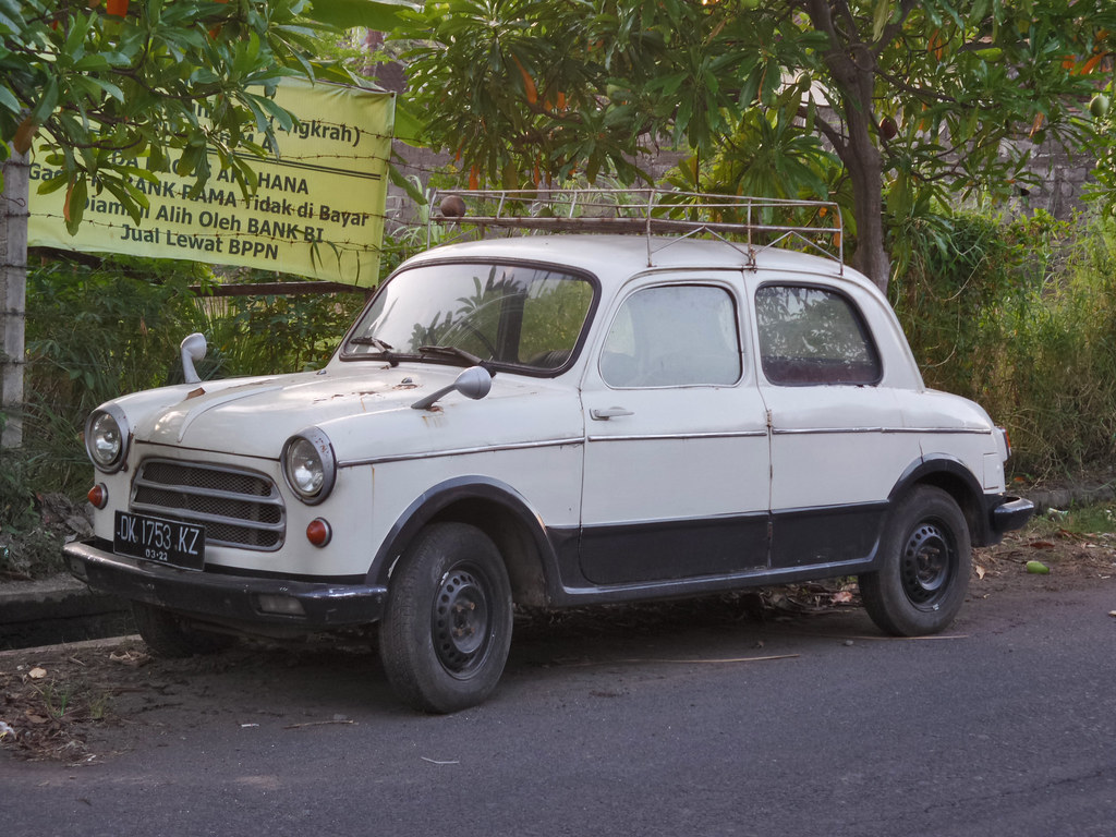 Detail Mobil Fiat Klasik Nomer 52