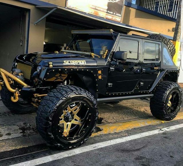 Detail Mobil Jeep Keren Nomer 28