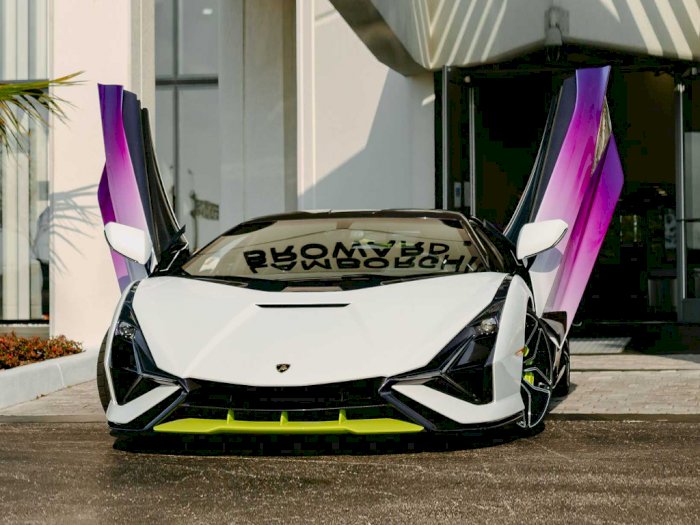 Detail Mobil Lamborghini Warna Putih Nomer 10