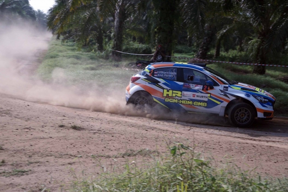 Detail Mobil Rally Indonesia Nomer 27