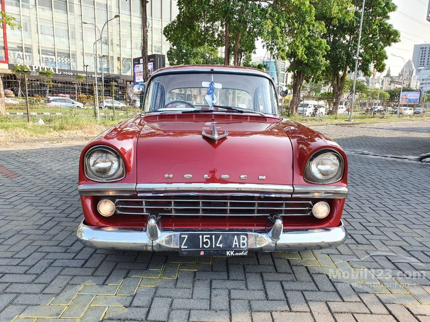 Detail Mobil Tahun 60 An Nomer 20