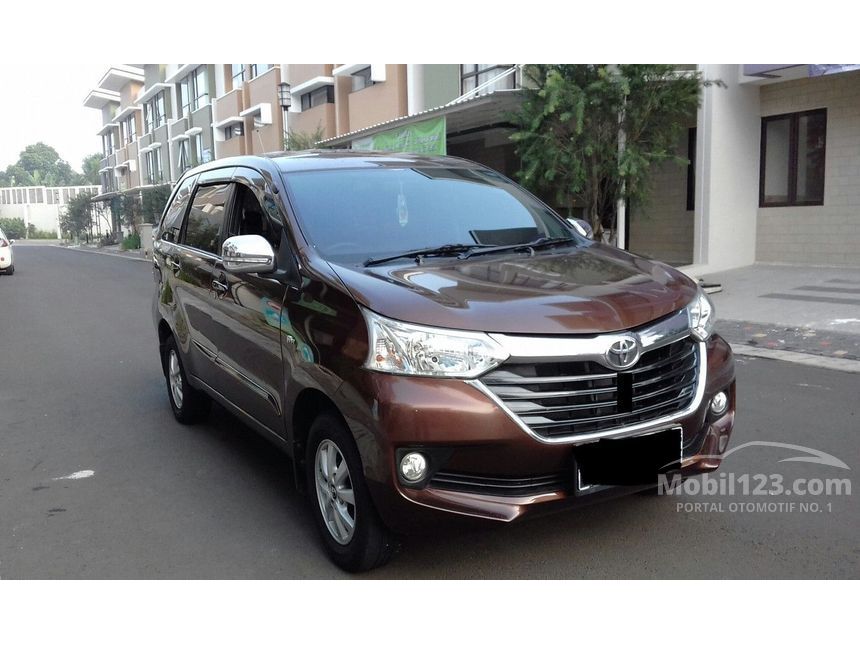 Detail Mobil Warna Coklat Nomer 15