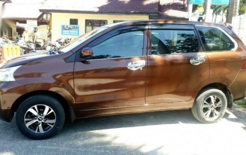 Detail Mobil Warna Coklat Metalik Nomer 28