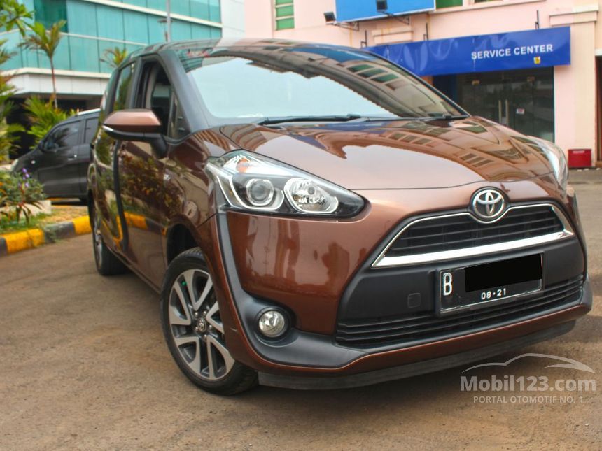 Detail Mobil Warna Coklat Metalik Nomer 9